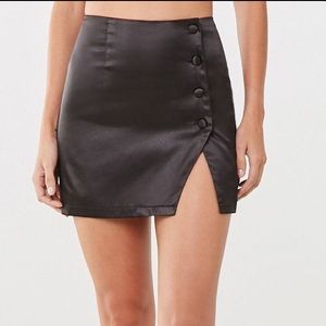 NWT satin skirt